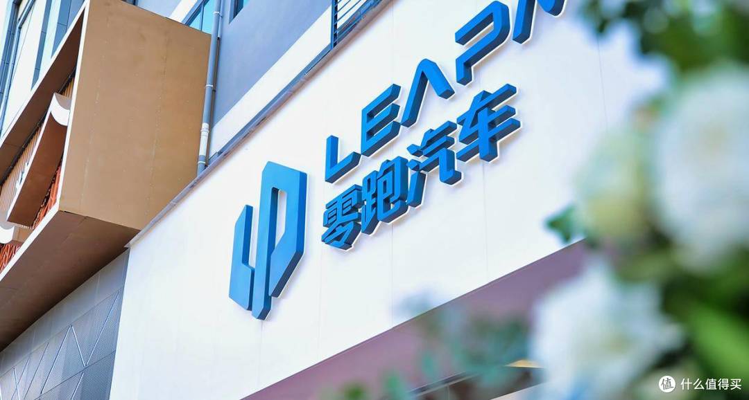 零跑新车不到一个月,两次出现故障:拆完底盘又要拆大顶?