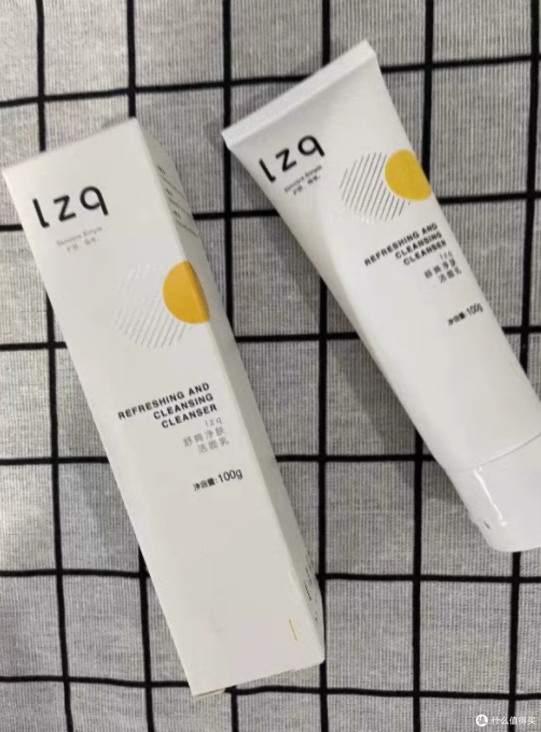 lzq 净爽控油洁面乳：肌肤的清爽救星