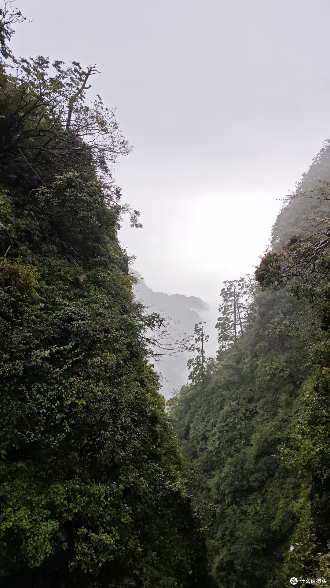 峨眉山