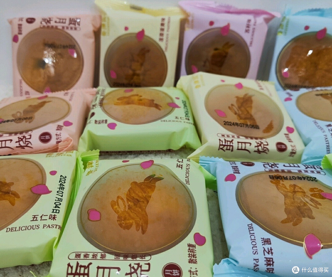 一口月圆味：嘟赴蛋月烧多口味中秋月饼礼，藏尽传统糕点的匠心