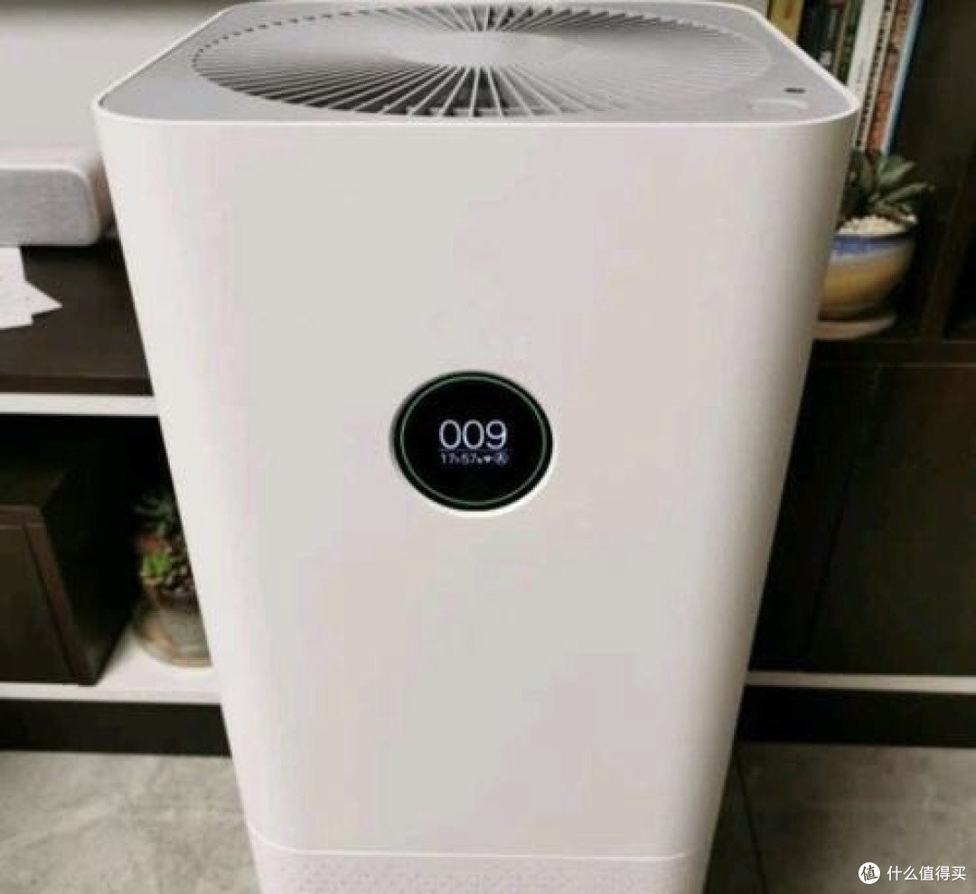小米空气净化器4 Pro陪我熬过两个供暖季,北方家庭真离不开这台除霾神器 !