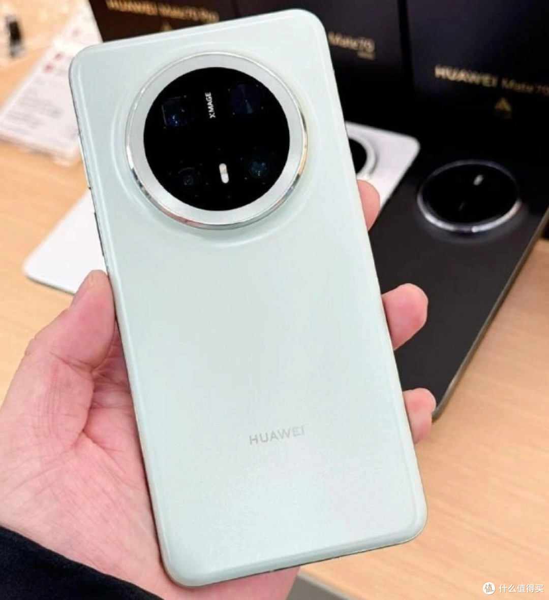 华为Mate70Pro优享版降至“清仓价”,512GB+5500mAh,可以捡漏了