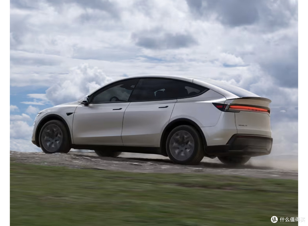 特斯拉Model Y L,到底算不算豪华车?