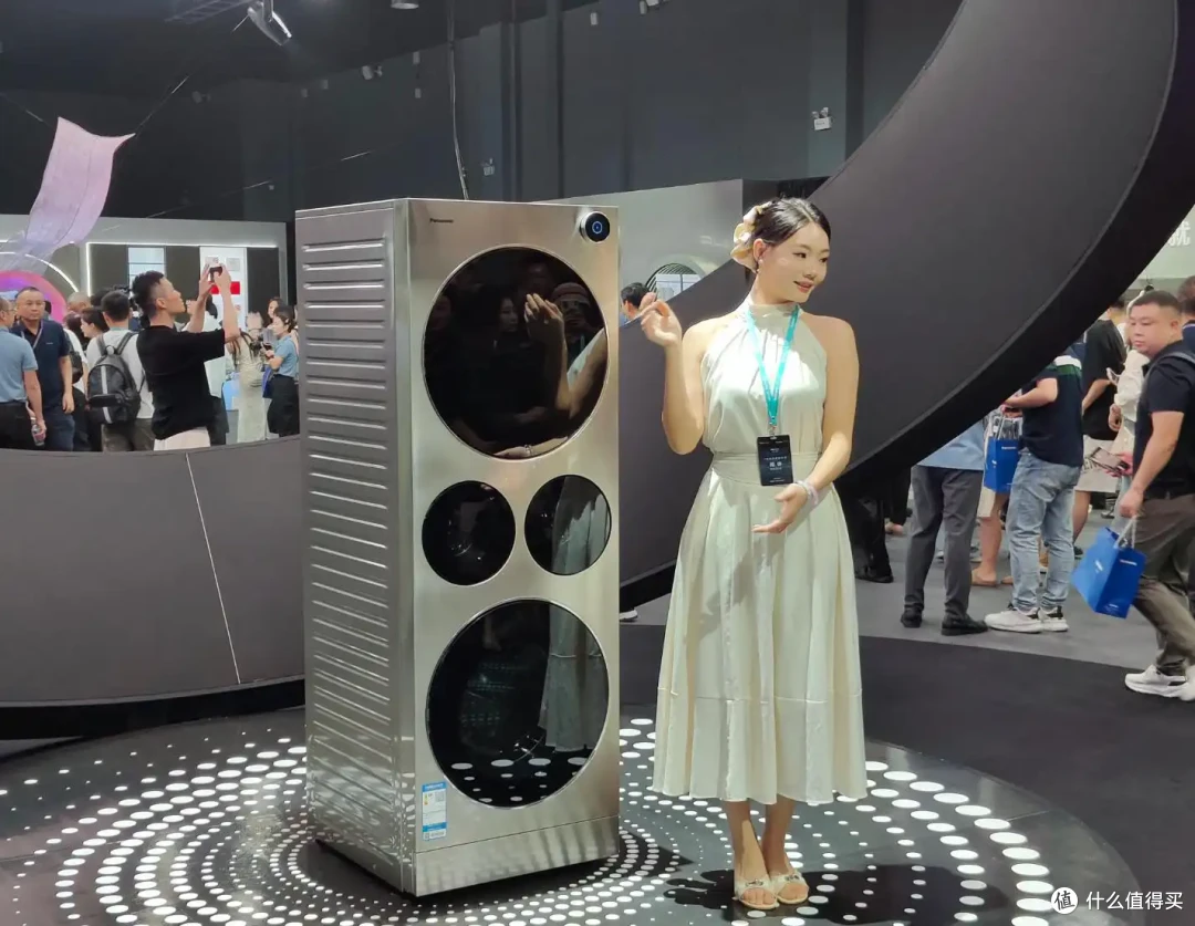松下ALPHA G5“大四洗”上市:集成四筒,终结家庭洗衣空间之争