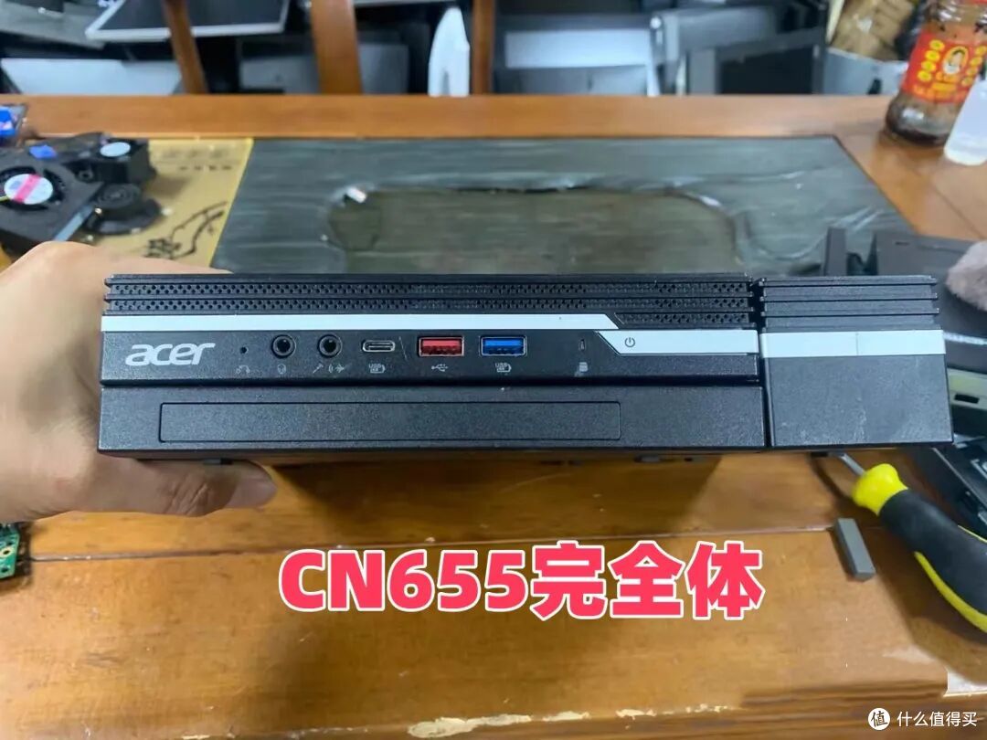 3个m.2+一个2.5SATA+PCIE插槽的怀胎小主机,到手只要两张半
