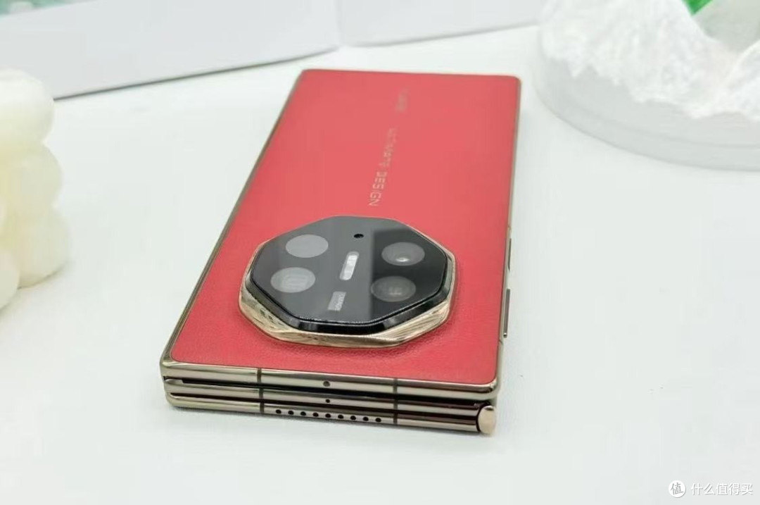 华为果断清仓,16GB+1TB跌价5400元,三折叠屏售价更亲民了