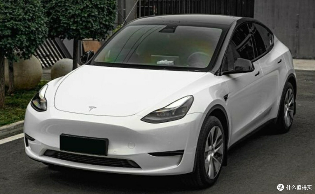特斯拉Model Y:智能科技重新定义豪华?