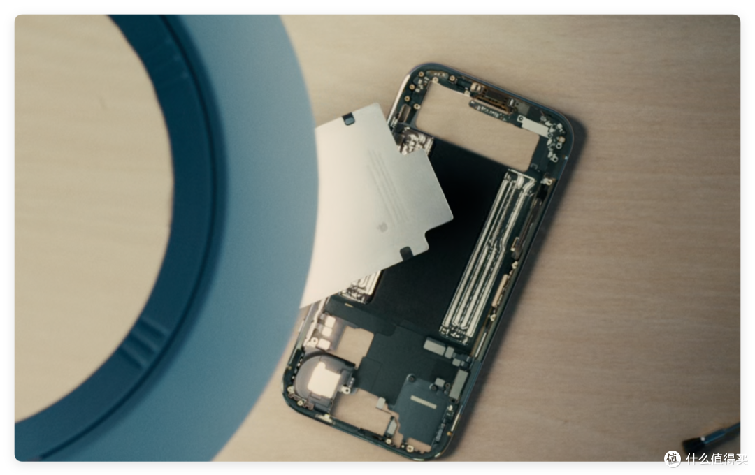 有些意外!iPhone 17 标准版诚意那么足,价格依然 5999 元起!