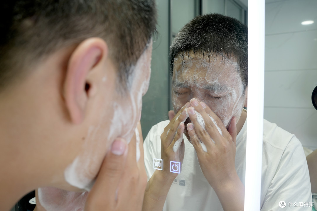 清洁、补水、控油,更懂男人的专属护肤搭档!珂岸小喷菇系列体验