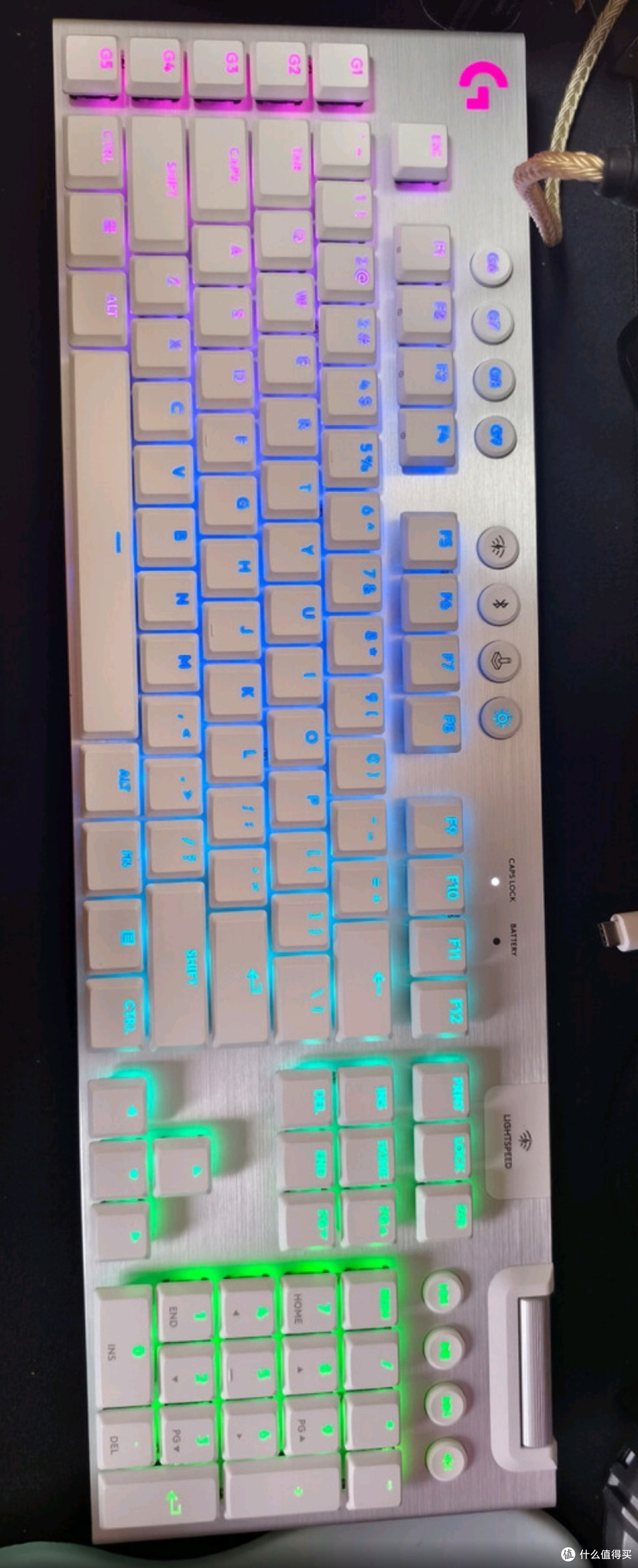 罗技(G)G915 X LIGHTSPEED矮轴游戏键盘(白色-T)类茶轴