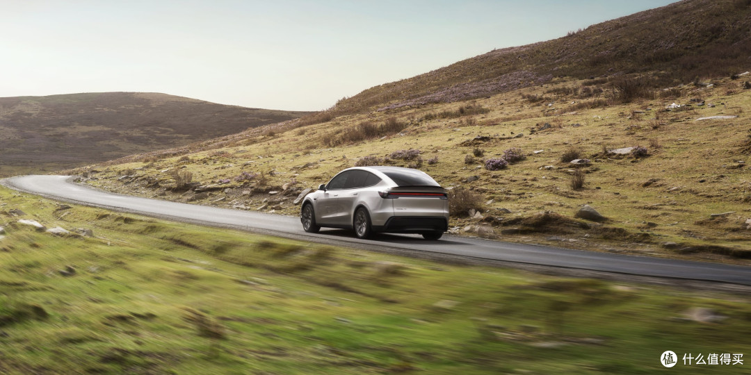 特斯拉Model Y L不豪?