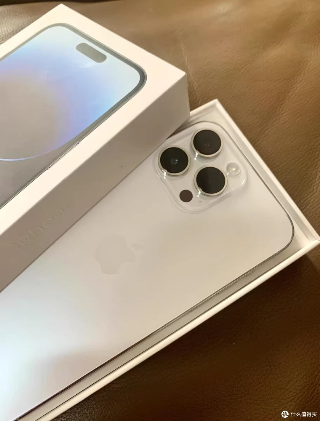 iOS 18桌面个性化进阶技巧:打造智能动态界面