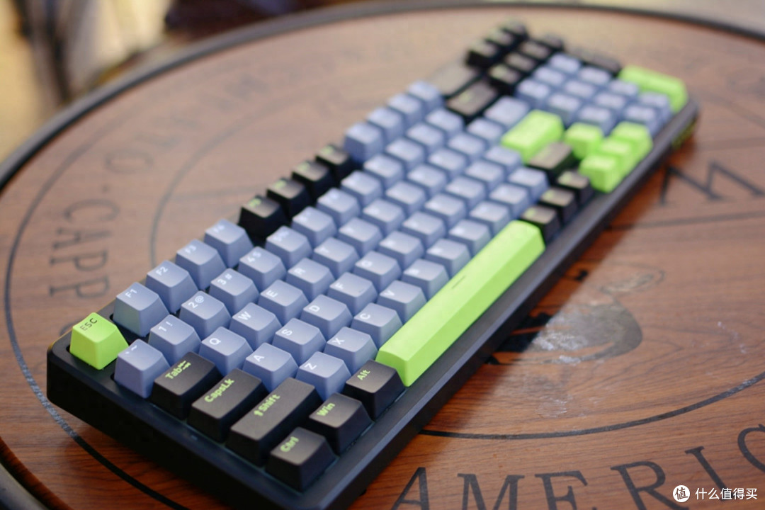 200 元价位的 “客制化自由”!雷柏 V700 DIY-98 快银轴键盘测评