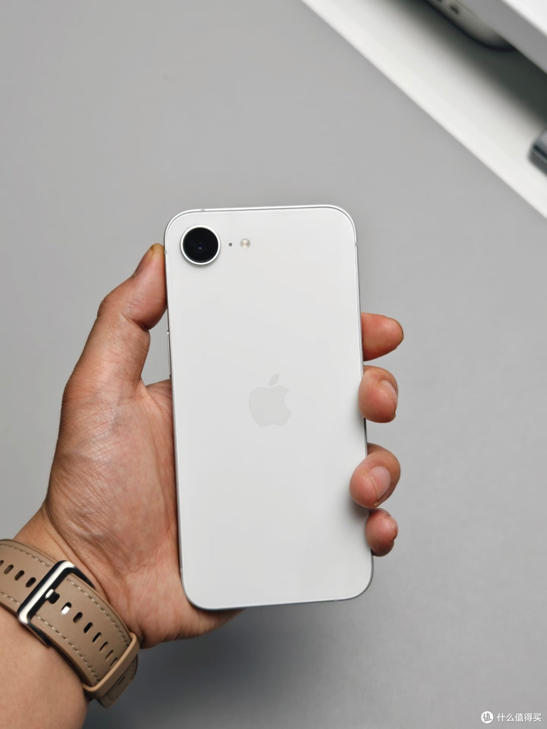 iPhone 16e用了一个月:小屏党终于不用凑活了
