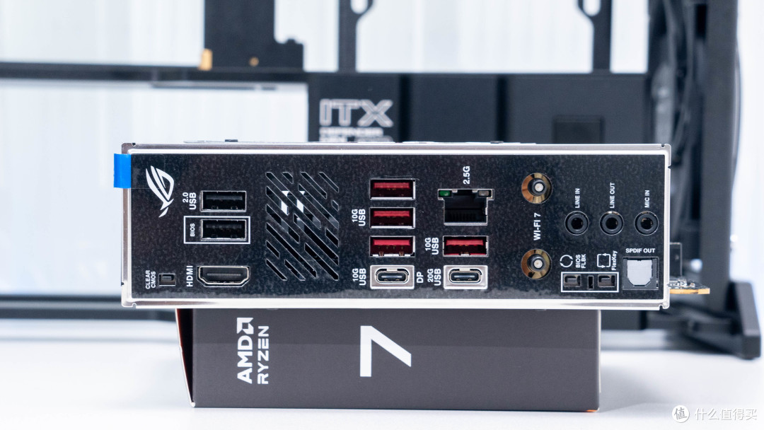 维大DEFENDER MINI 02+华硕ROG B850i+索泰5080天启装机分享