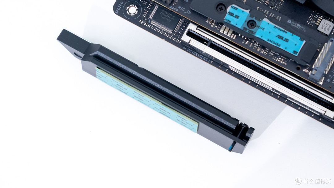 维大DEFENDER MINI 02+华硕ROG B850i+索泰5080天启装机分享