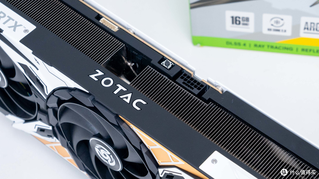 维大DEFENDER MINI 02+华硕ROG B850i+索泰5080天启装机分享