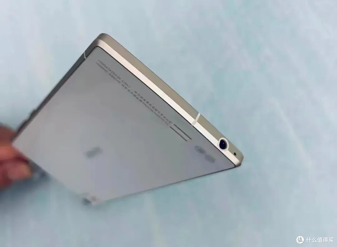 苹果iPhone Air发布后 让我想起十年前这款最薄国产手机