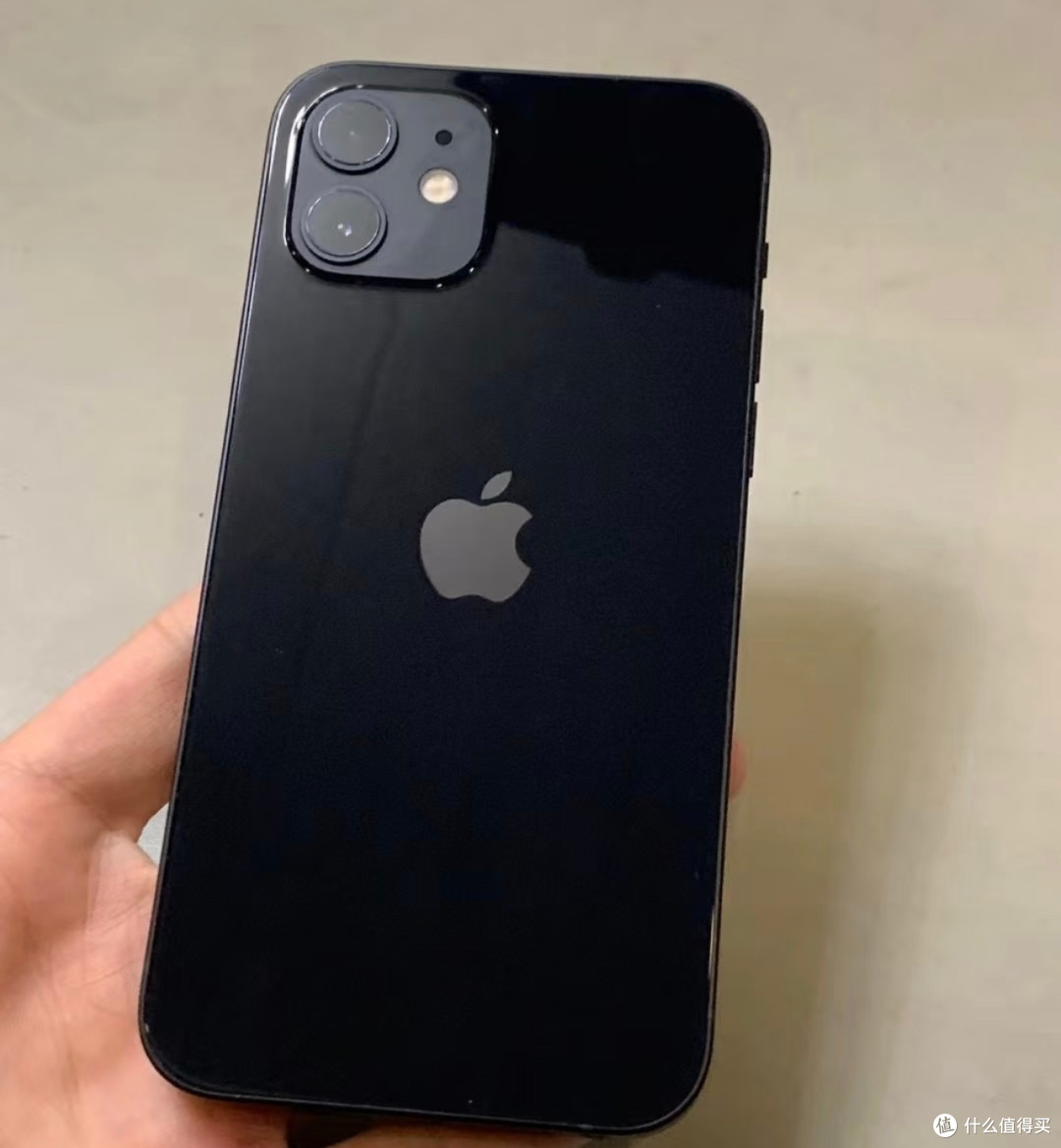 2025年iPhone 12依然实用