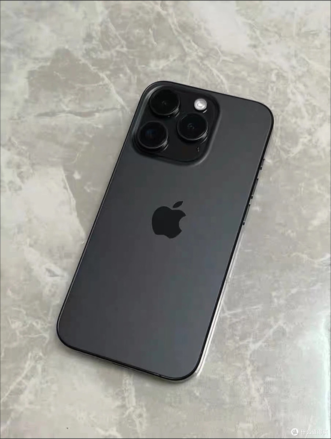 从初代摸到iPhone 15 Pro Max,我的二十年“果粉回忆录”