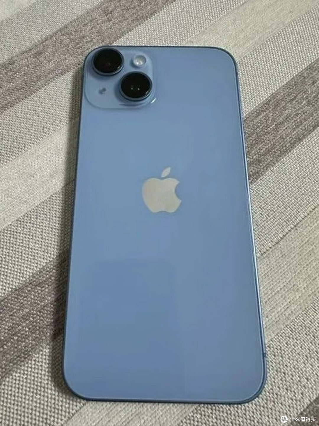 iPhone 14：颜值与性能的完美结合