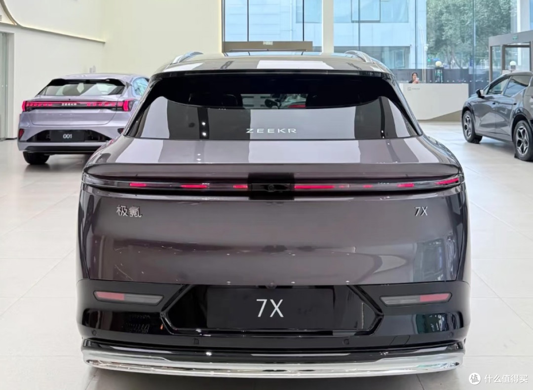 极氪7X和Model Y，我选了它，一点真实感受！