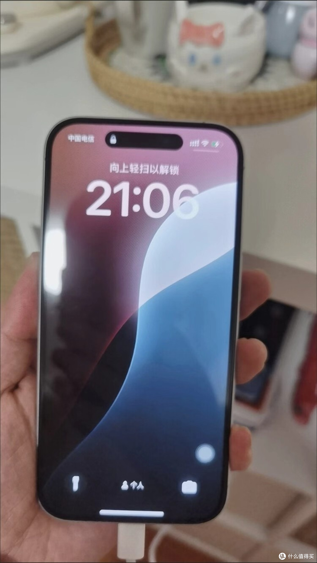 iPhone 15紫色外观与体验