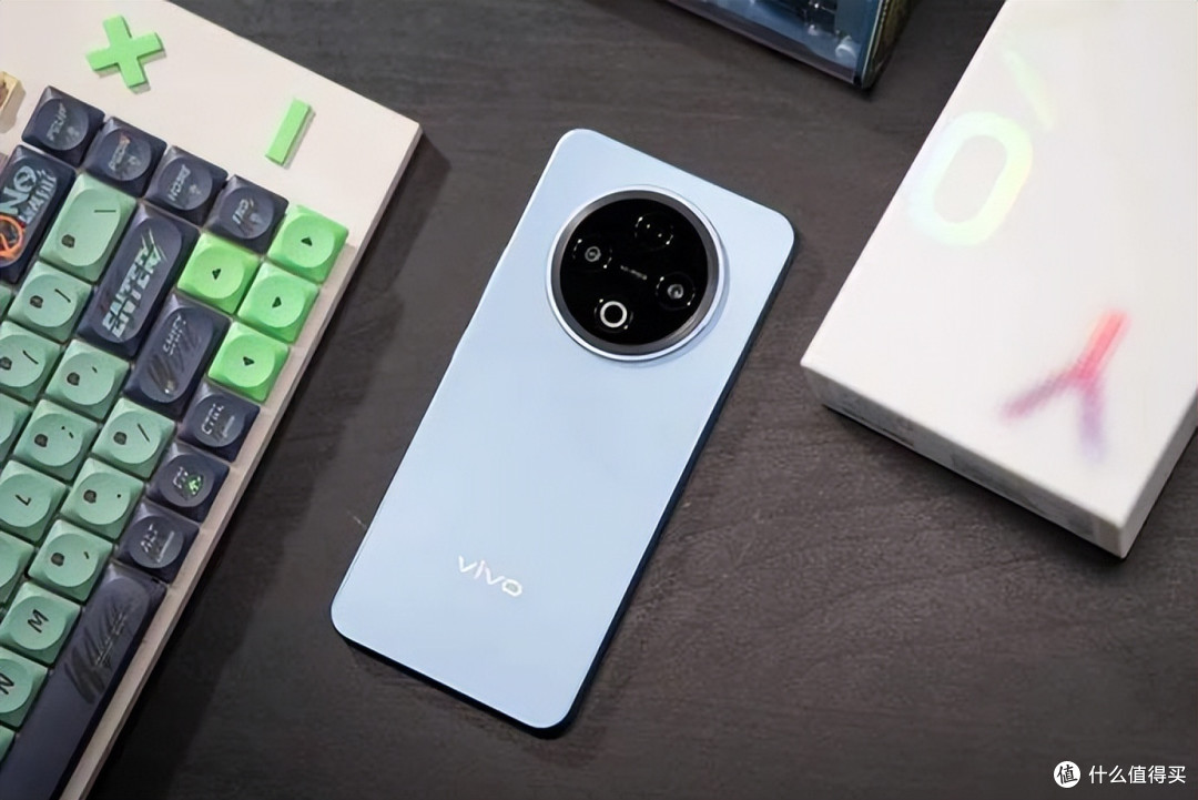vivo“不讲武德”!8200mAh+IP69卖1499,天玑8400卖1699,怎么选