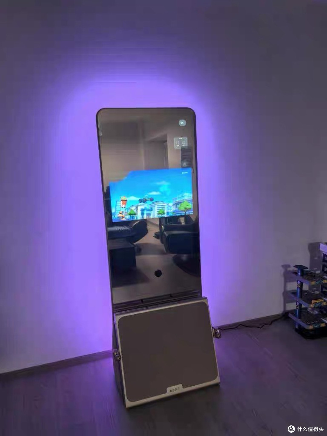 体验AEKE力量镜A1:我家里的智能健身革命