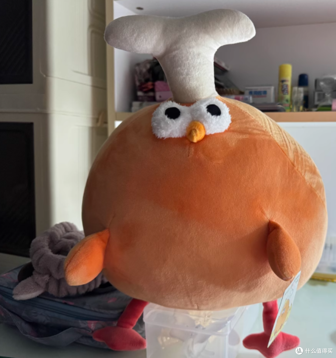 MINISO 名创优品墩墩炸鸡抱枕公仔,萌趣来袭!