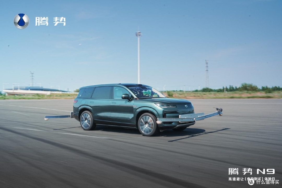 2026款腾势N9：科技与安全兼备