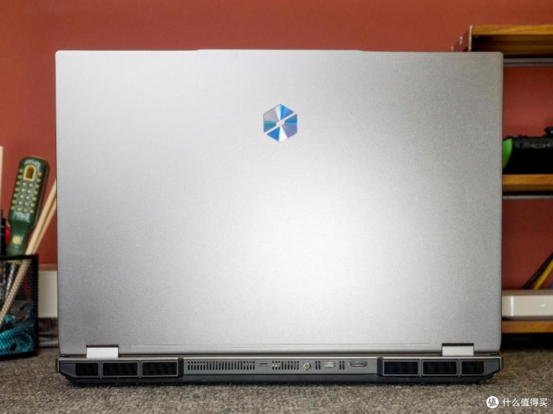 机械革命耀世16 Ultra:搭载长江存储PC450 SSD,打造高质价比