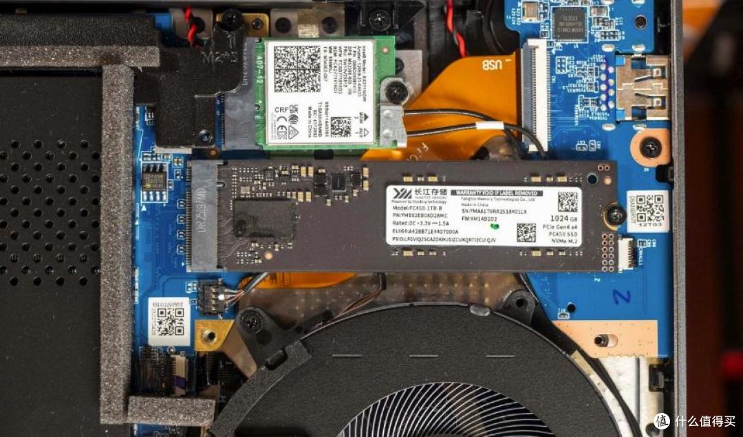 机械革命耀世16 Ultra:搭载长江存储PC450 SSD,打造高质价比