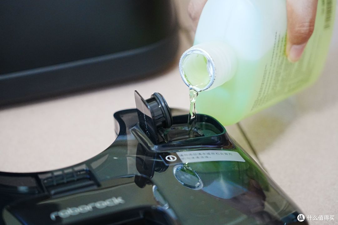 石头A30 Pro Ultra,超微能量泡洗净老房污渍,躺平清洁如此轻松