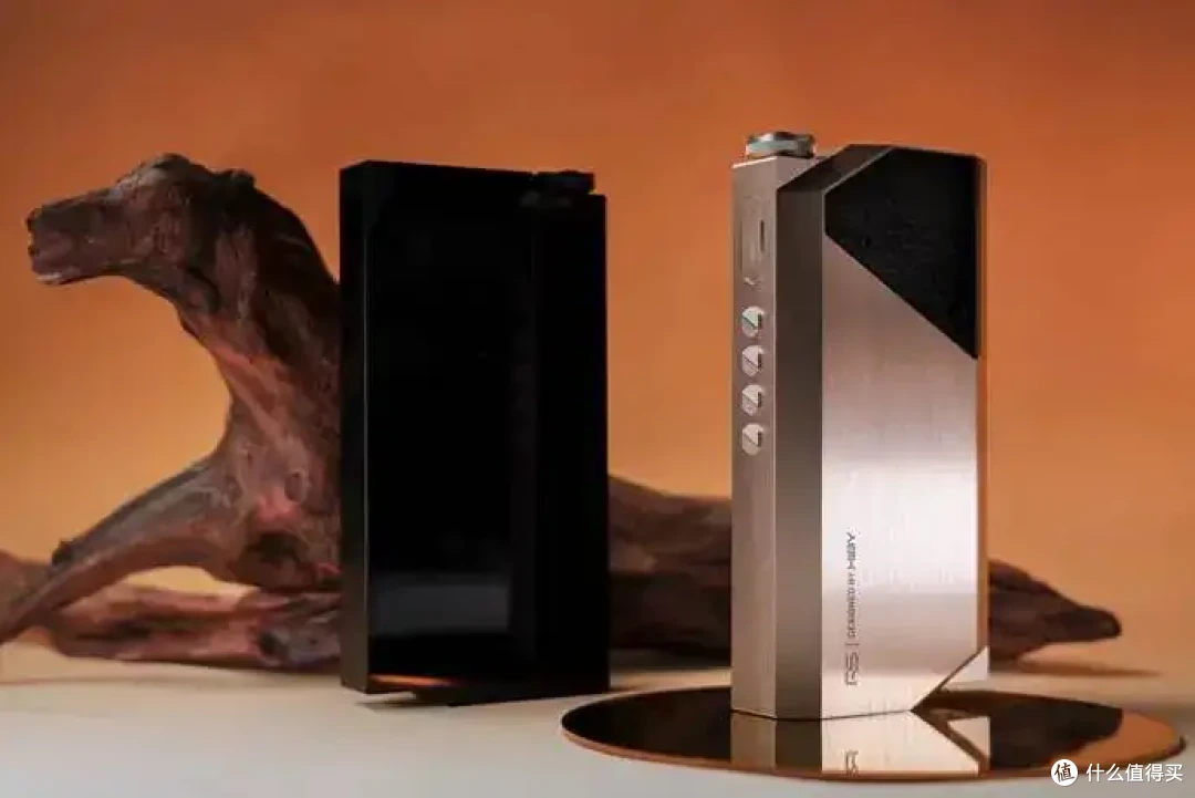 海贝发布旗舰HiFi播放器RS8二代、旗舰混合单元入耳耳机ZETA II