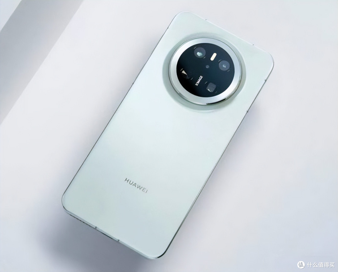 2025年,华为Mate70凭啥在高端市场“逆袭”?入手它到底值不值?