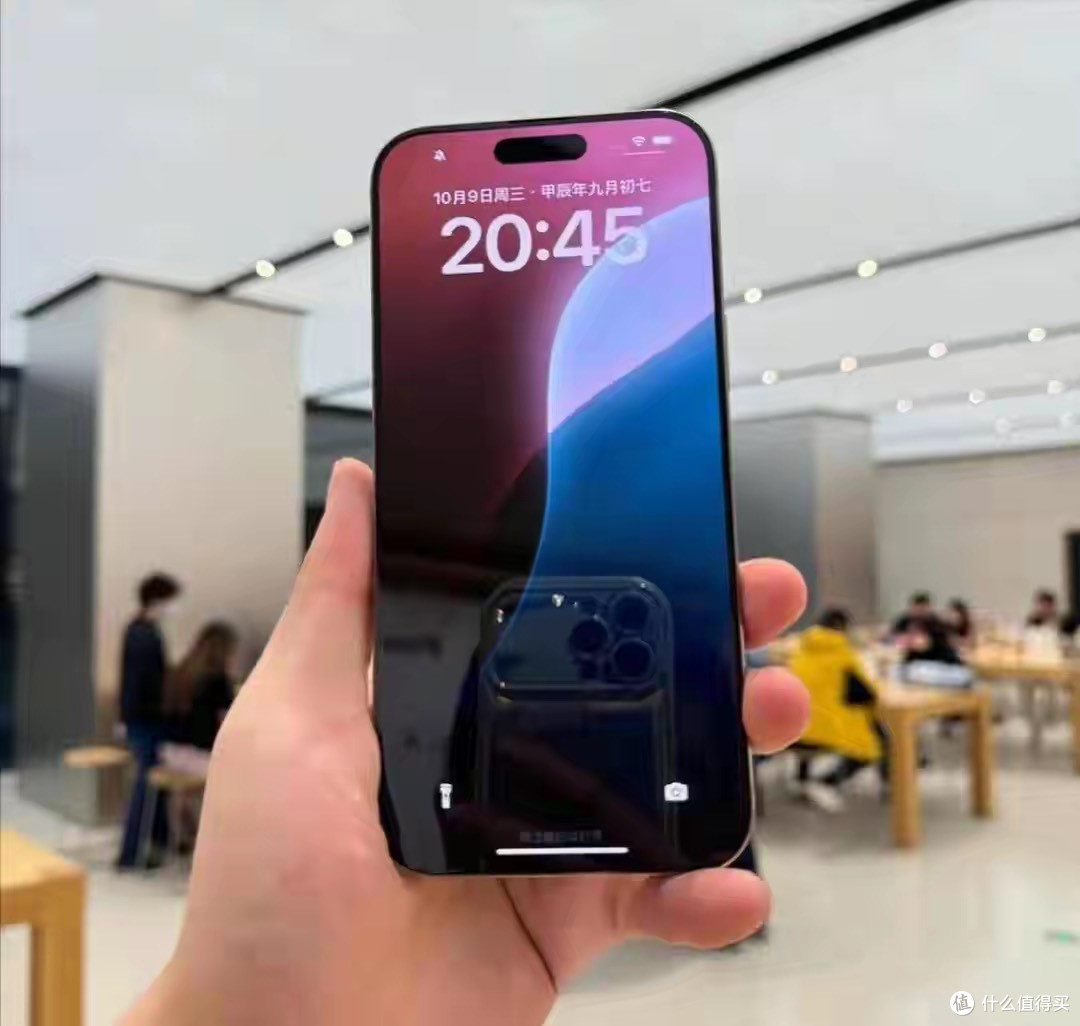 iPhone 17卖疯了?预售1分钟破纪录,为什么这次全网都在抢?