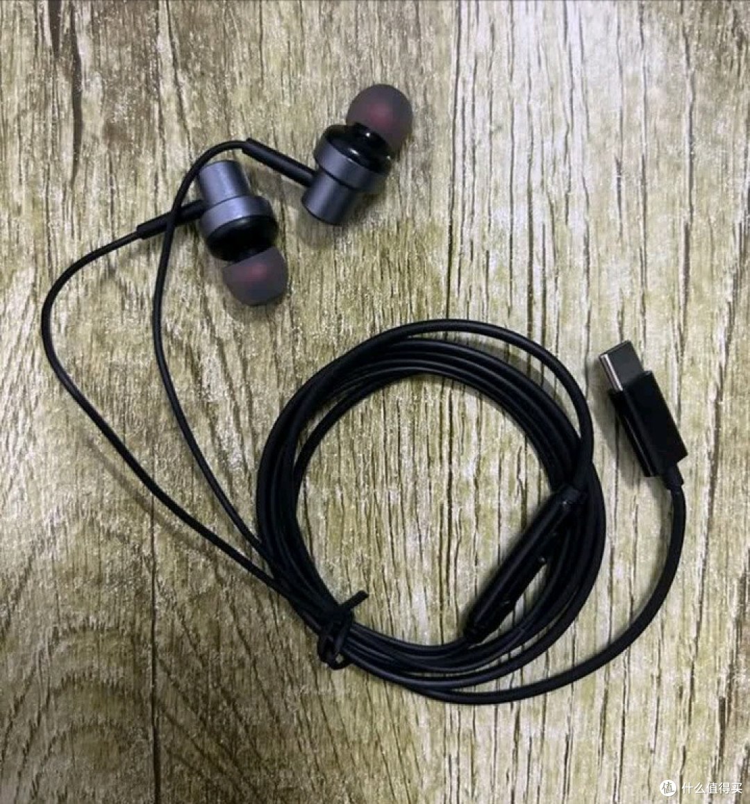 蓝牙耳机与有线耳机的优缺点