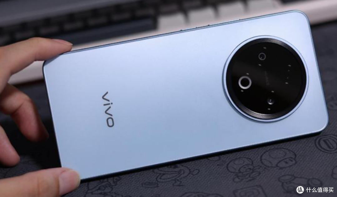 vivo续航“神器”，8200mAh+IP69+256GB，跌至1274元