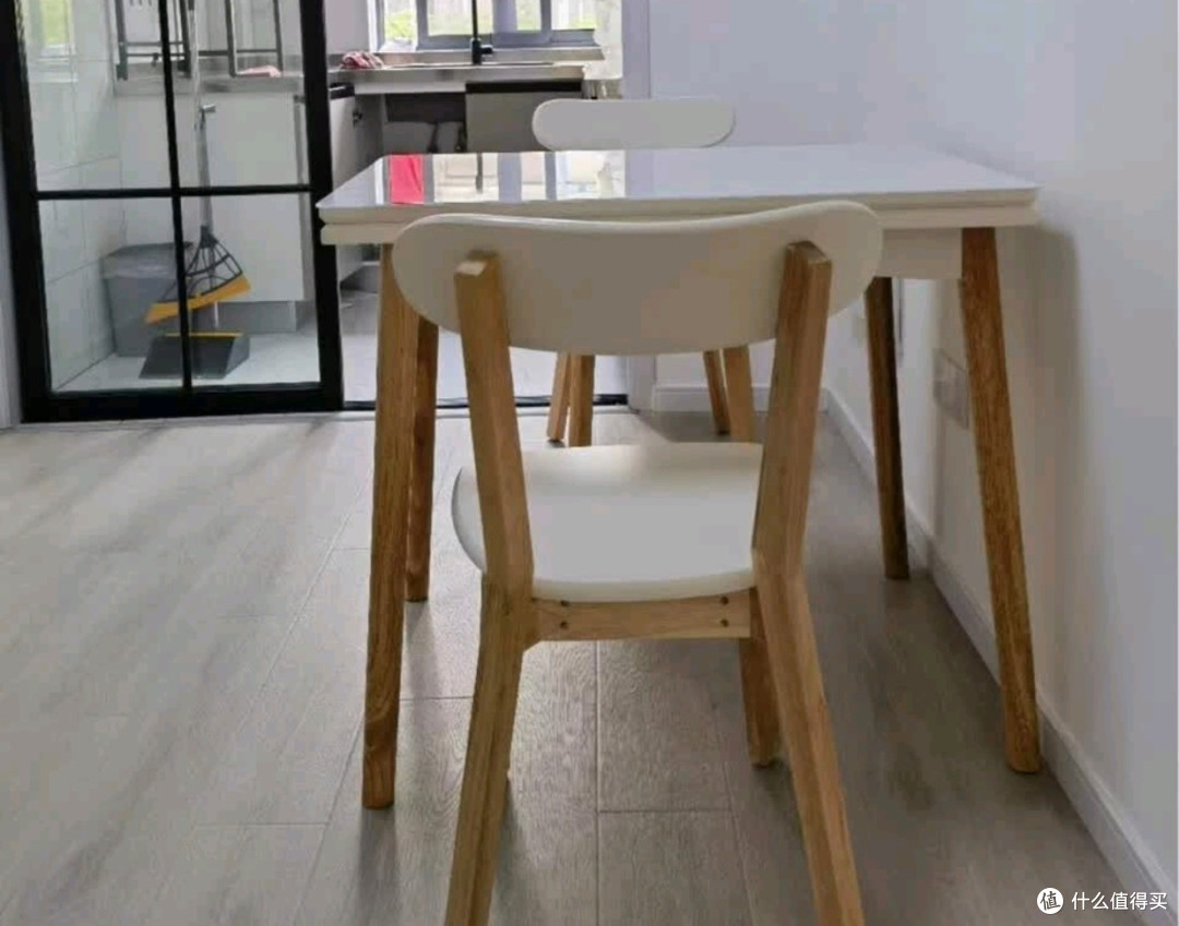 小户型餐桌推荐:第一森林折叠桌