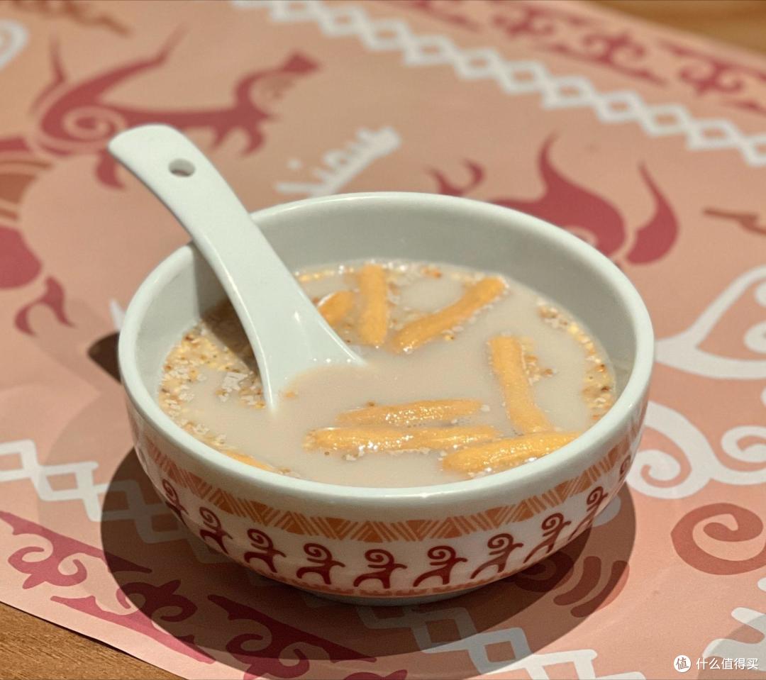 呼市美食大揭秘:这10款特色才是地道内蒙味