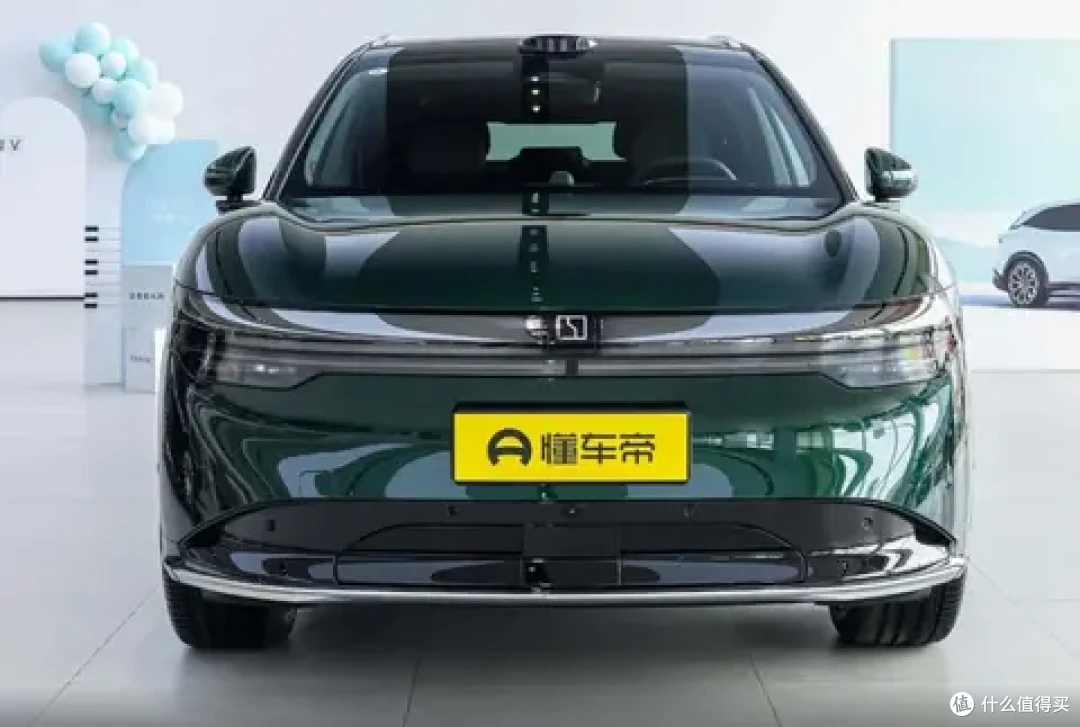 极氪7X完成OTA6.5更新,辅助驾驶、智能交互等性能全面提升!