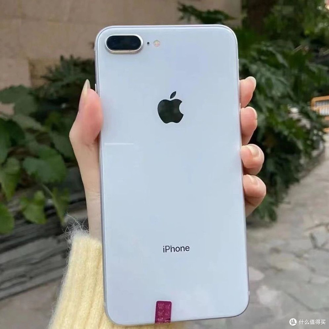 我的iPhone进化论：iPhone 8 Plus，学生时代的全能伙伴