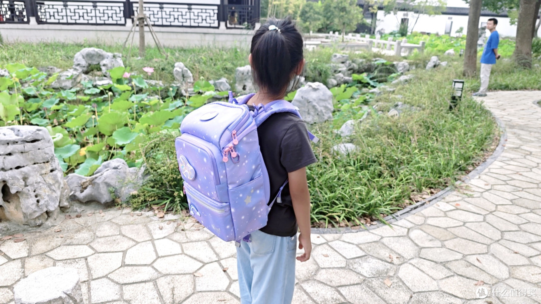 GMT for Kids护脊书包 Light pro系列测评,孩子脊柱的“保护伞”