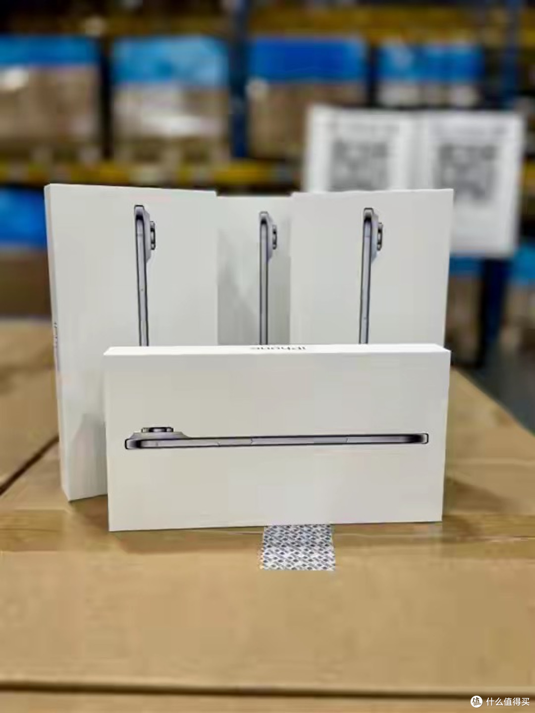 iPhone 17 包装盒曝光,环保到底的苹果,这次真的是让用户操碎了心