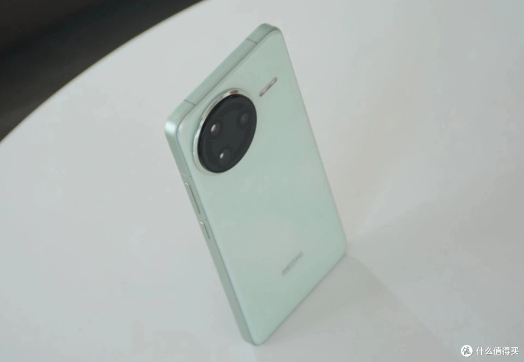 小米终于妥协了,从3199元降至2519元,16GB+512GB重回低价
