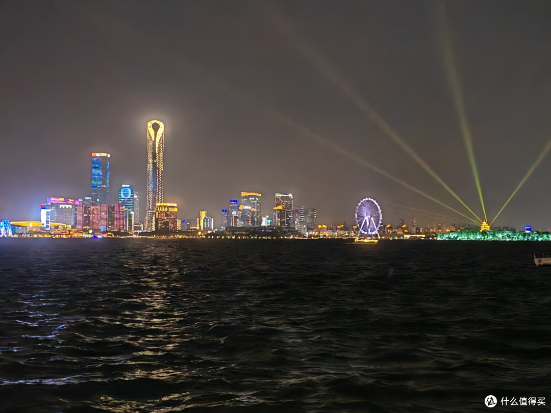 金鸡湖