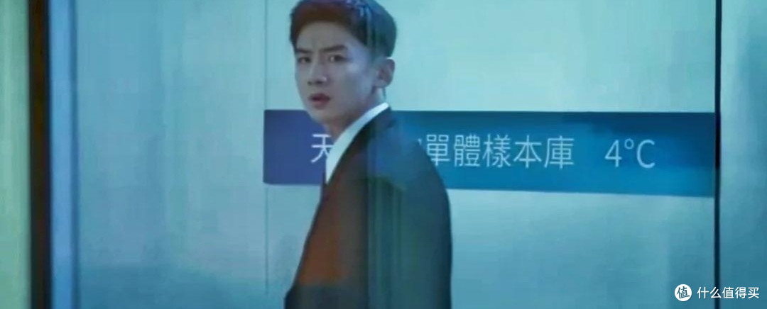《不眠日》：一场时间与正义的烧脑博弈