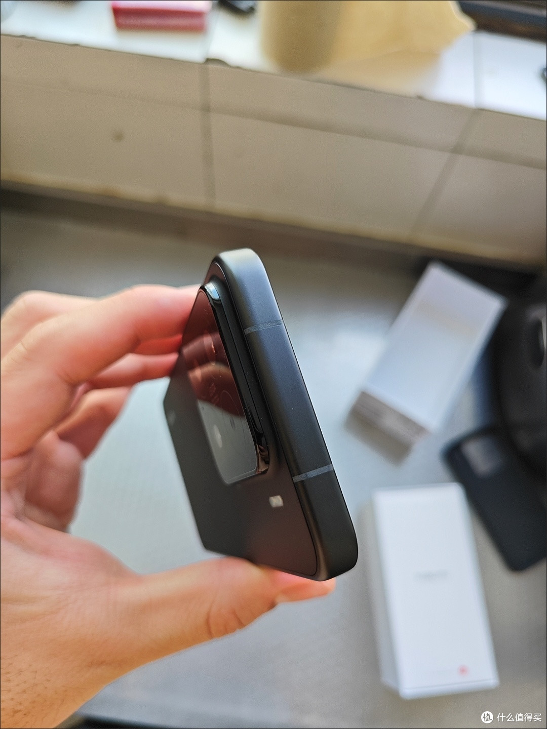 小米17跳过16对标iPhone,能否成功突围?