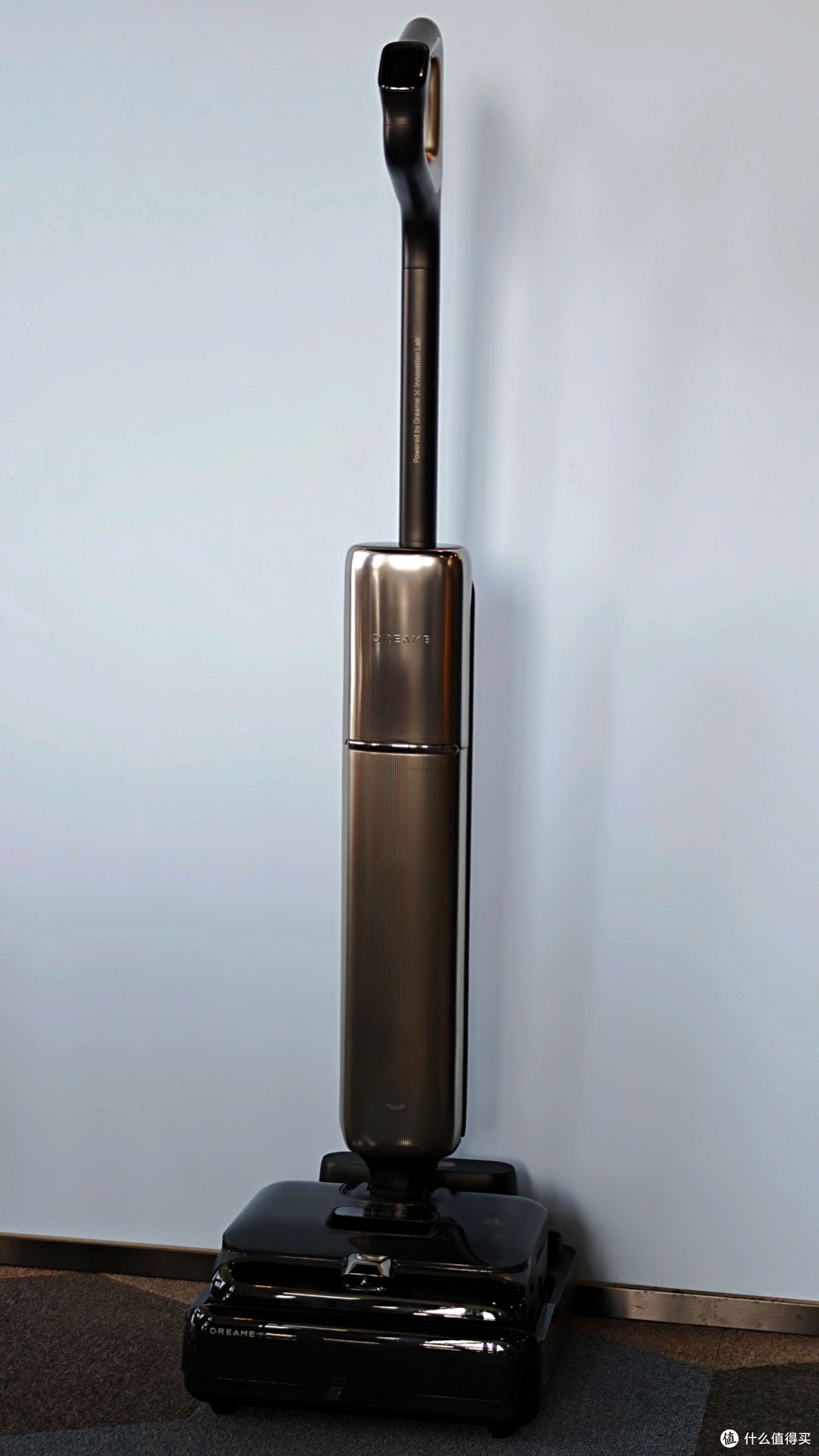 追觅T60 Ultra实测:双机械臂+超轻薄设计 清洁麻烦事全解决!
